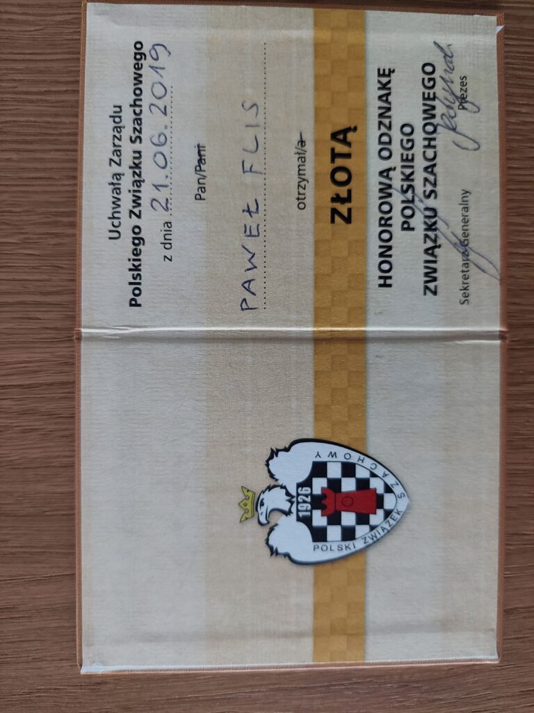 Strona Główna złota honorowa odznaka pzszach paweł flis
